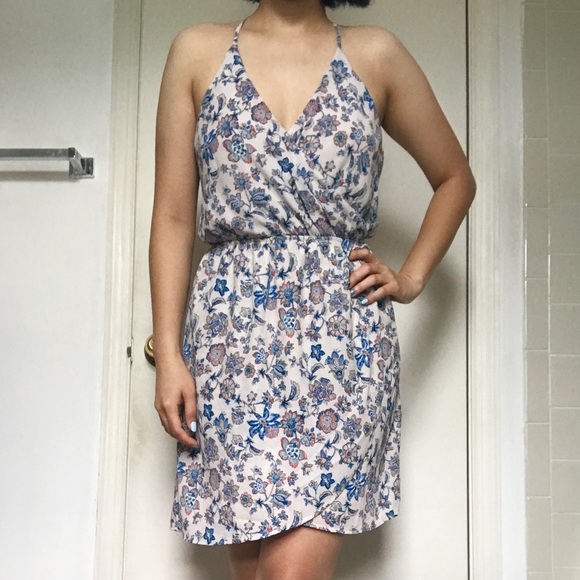 Lush Dresses & Skirts - Floral surplice dress